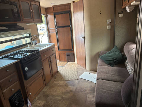2015 Coachman Freedom Express