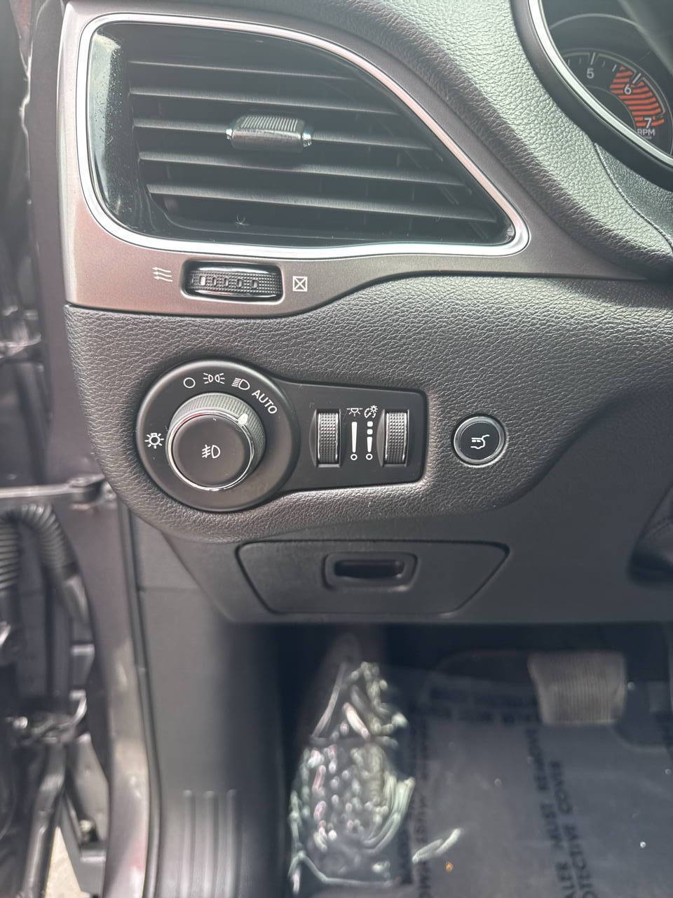 used 2020 Jeep Cherokee car, priced at $19,499