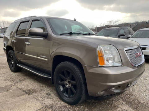 2012 GMC Yukon for sale at TIM'S AUTO SOURCING LIMITED in Tallmadge OH