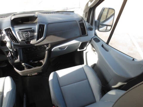 2016 Ford Transit 150 XLT