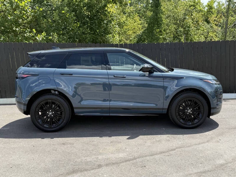 2026 Land Rover Range Rover Evoque P250 Dynamic SE
