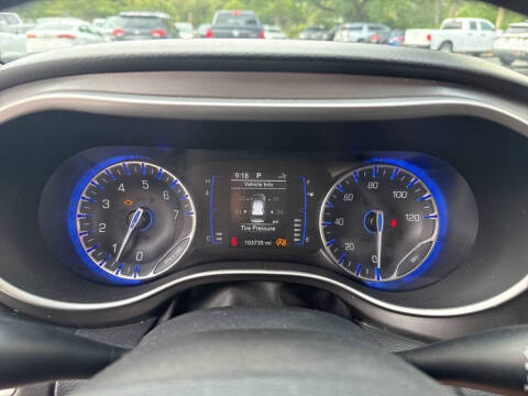 2020 Chrysler Pacifica Touring