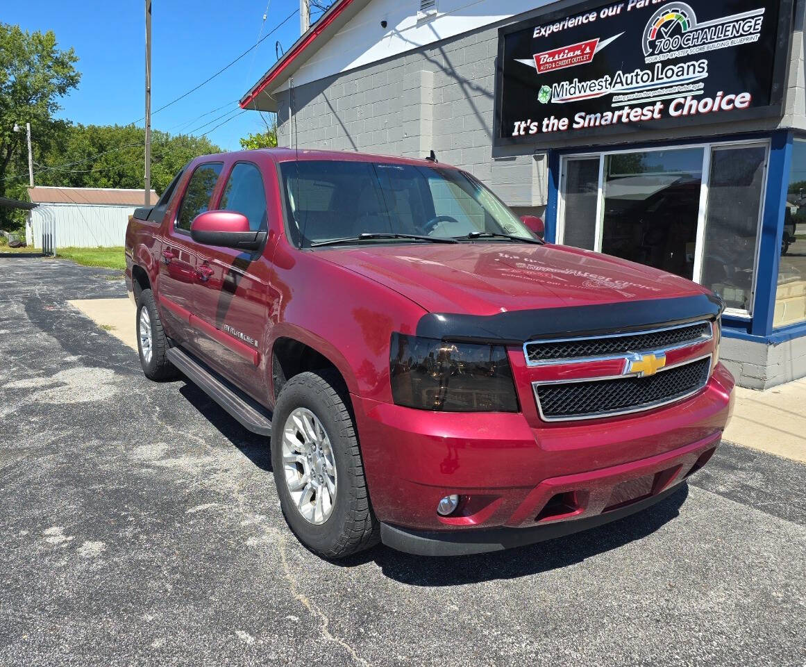 2007 Chevrolet Avalanche for sale at Bastian s Auto Outlet in Coal Valley, IL