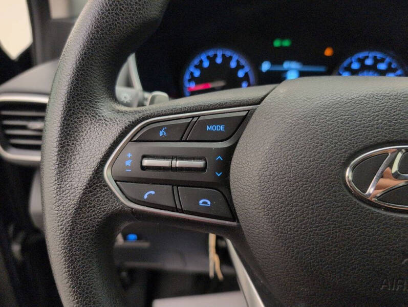 2021 Hyundai Santa Fe SE