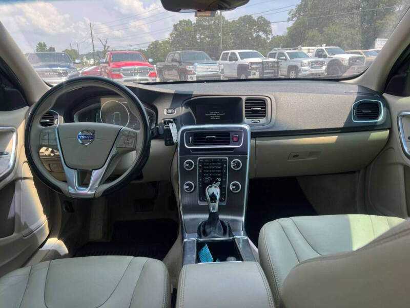 2016 Volvo S60 T5 Drive-E Premier