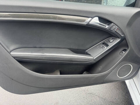 2015 Audi RS 5 4.2 quattro