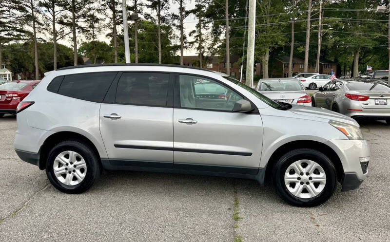 2013 Chevrolet Traverse LS