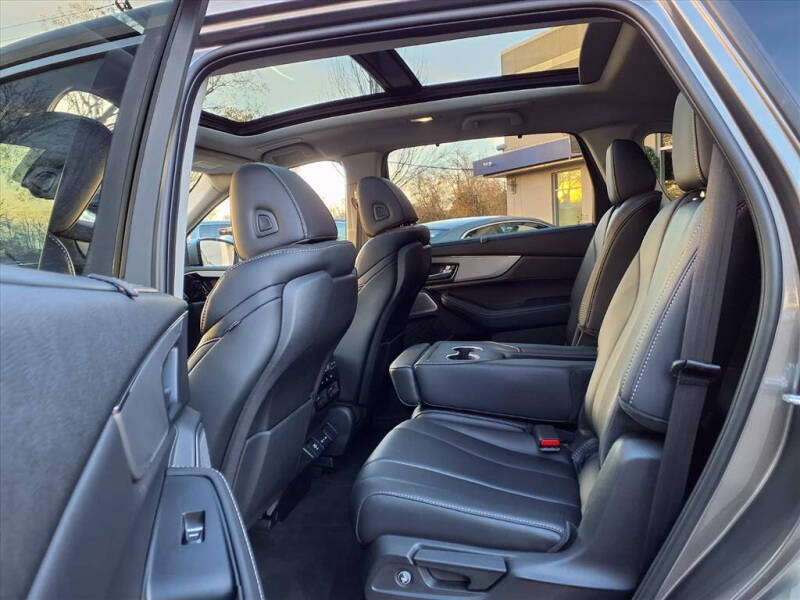 2025 Acura MDX SH-AWD w/Tech