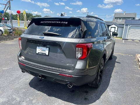 2023 Ford Explorer ST-Line