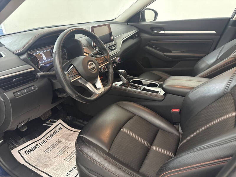 2023 Nissan Altima 2.5 SR