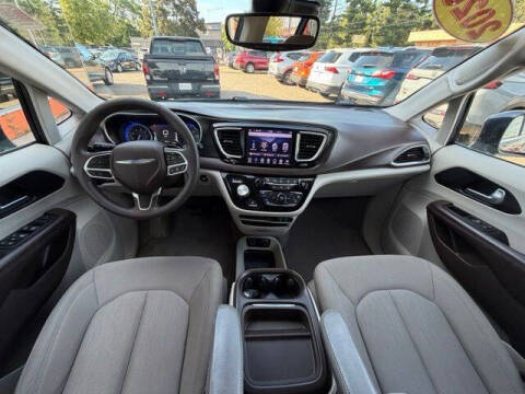 2020 Chrysler Pacifica Touring