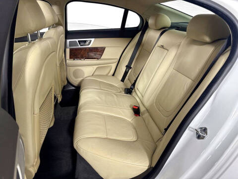 2012 Jaguar XF