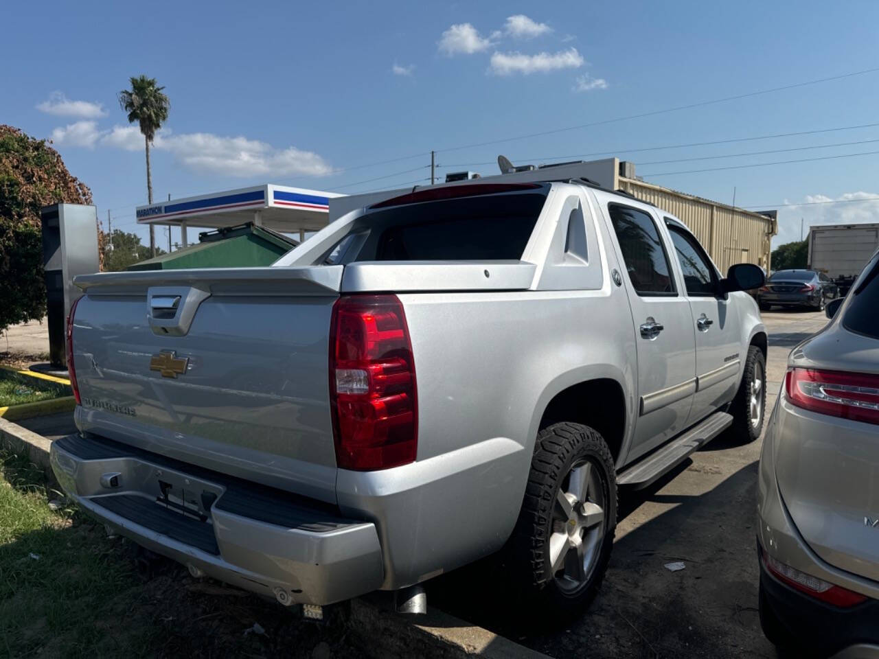 2013 Chevrolet Avalanche for sale at Falasteen Motors in La Place, LA