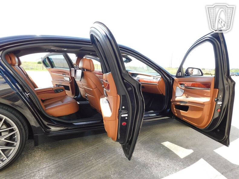 2013 BMW 7 Series