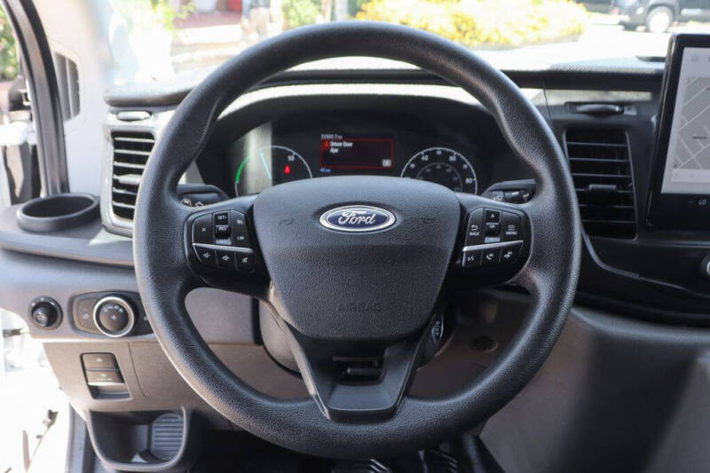 2023 Ford E-Transit