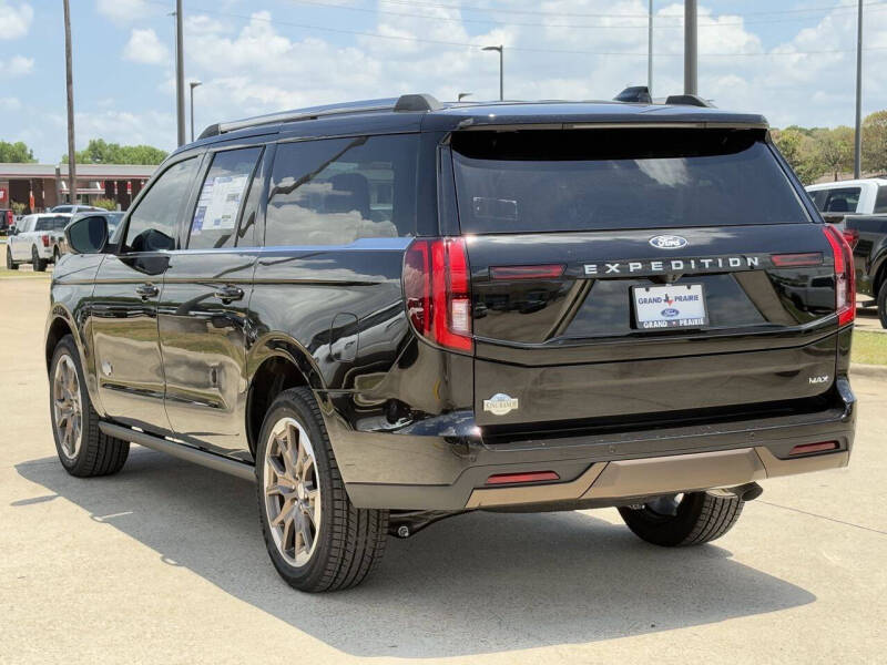 2027 Ford Expedition MAX King Ranch