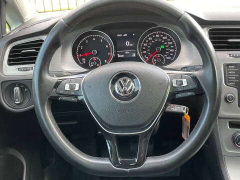 2015 Volkswagen Golf TSI SEL