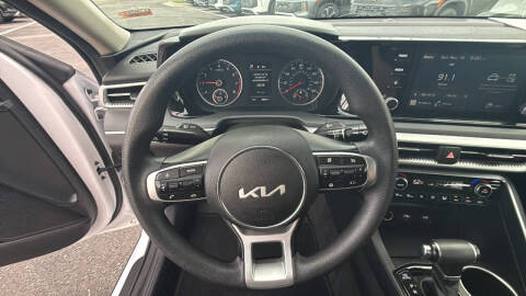 2022 Kia K5