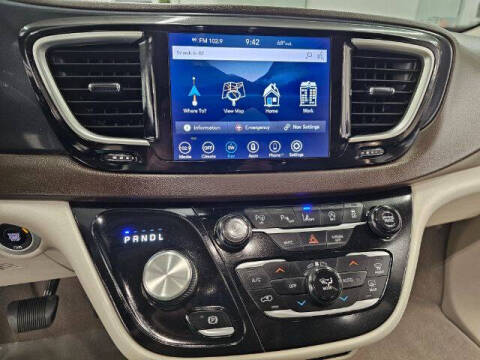 2020 Chrysler Pacifica Touring