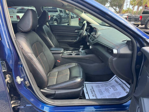 2021 Nissan Altima 2.5 SR