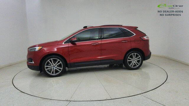 2020 Ford Edge Titanium