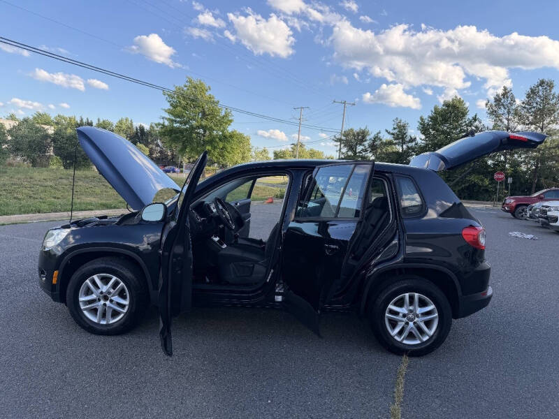 2011 Volkswagen Tiguan S