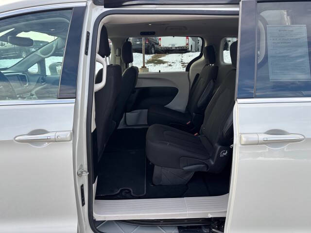 2020 Chrysler Pacifica Touring