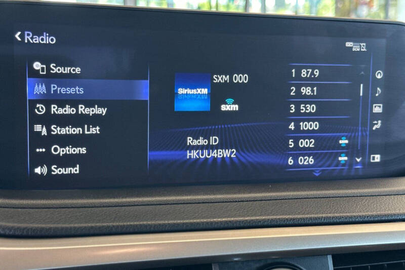 2022 Lexus RX 450h