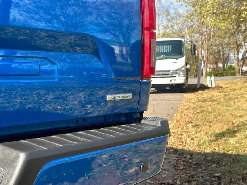 2019 Ford F-150 Lariat photo 20