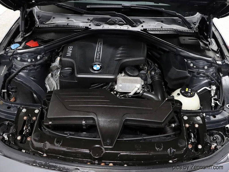 2017 BMW 3 Series 320i xDrive