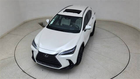 2025 Lexus NX 450h+
