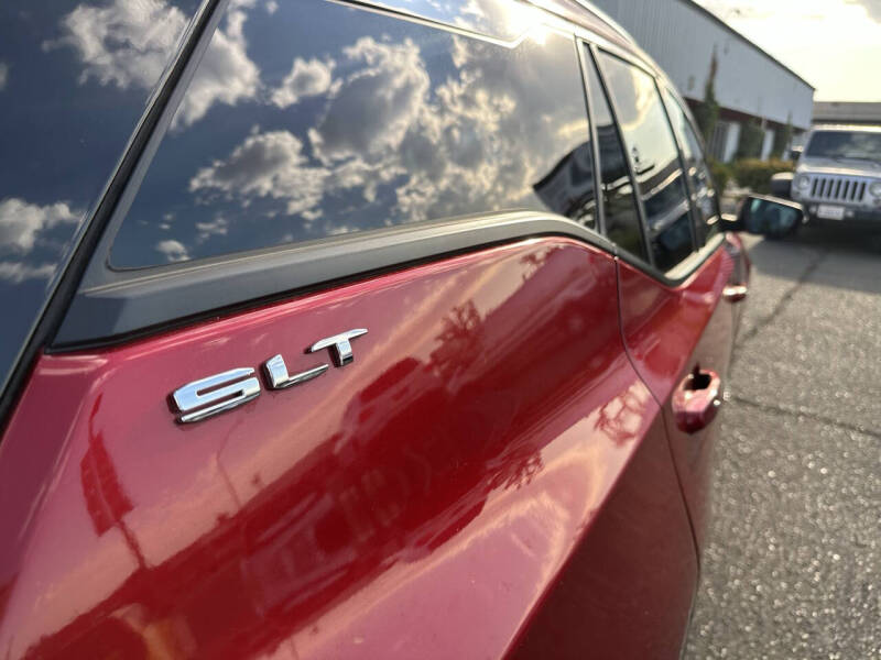 2022 GMC Terrain SLT