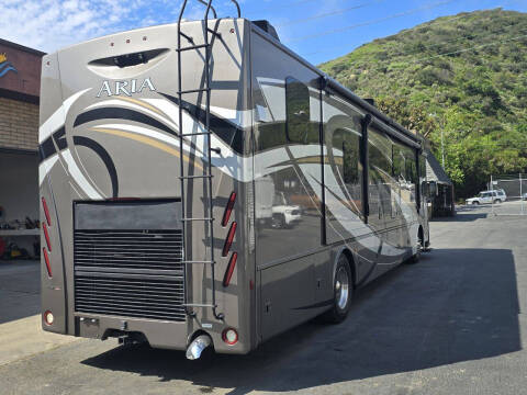 2017 Thor Motor Coach Aria