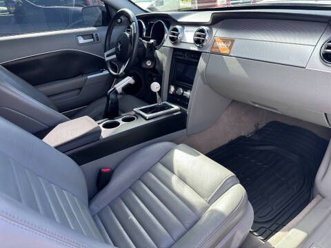 2007 Ford Mustang GT Deluxe