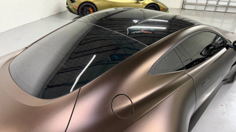 2021 Aston Martin Vantage