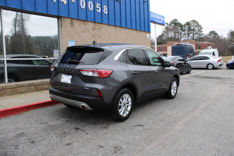2021 Ford Escape SE