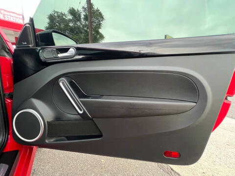 2012 Volkswagen Beetle Black Turbo PZEV