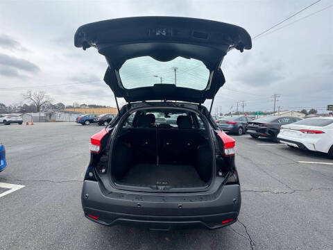2020 Nissan Kicks S