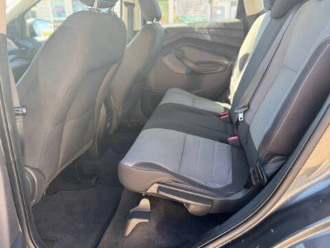 2019 Ford Escape S
