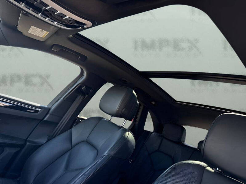 2023 Porsche Macan
