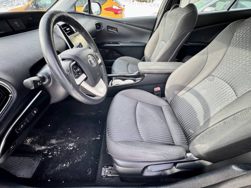 2016 Toyota Prius Two Eco