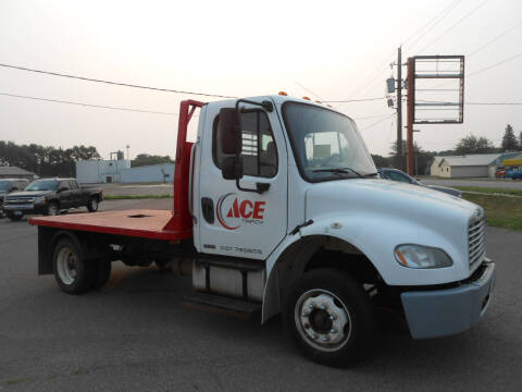 2007 Freightliner M2 106