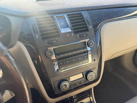 2008 Cadillac DTS Luxury II