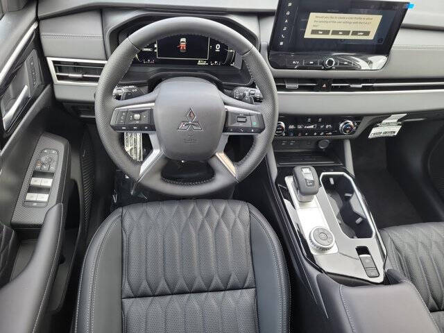 2026 Mitsubishi Outlander SEL