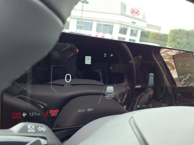 2026 Kia EV9 Wind
