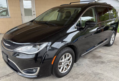 2020 Chrysler Pacifica Touring L