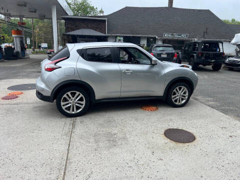 2015 Nissan JUKE SV
