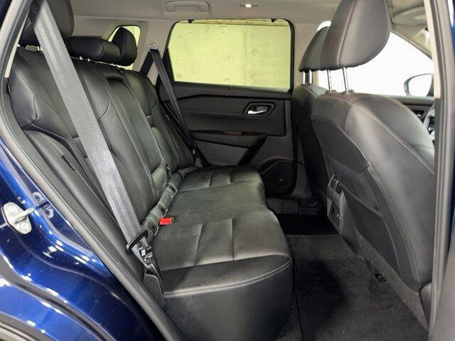 2025 Nissan Rogue SL