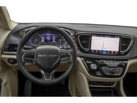 2025 Chrysler Pacifica Pinnacle