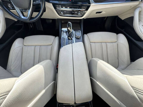 2017 BMW 5 Series 540i xDrive